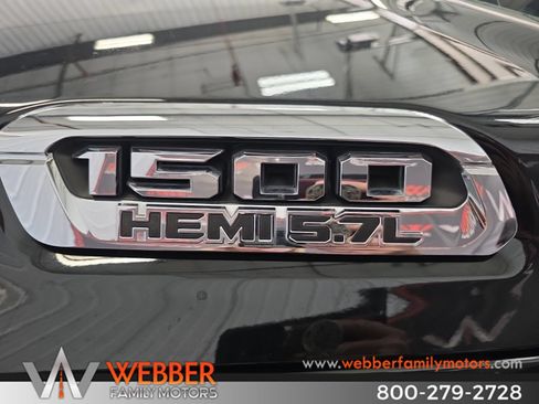 Used 2019 RAM 1500 Big Horn AWD/4WD image 13