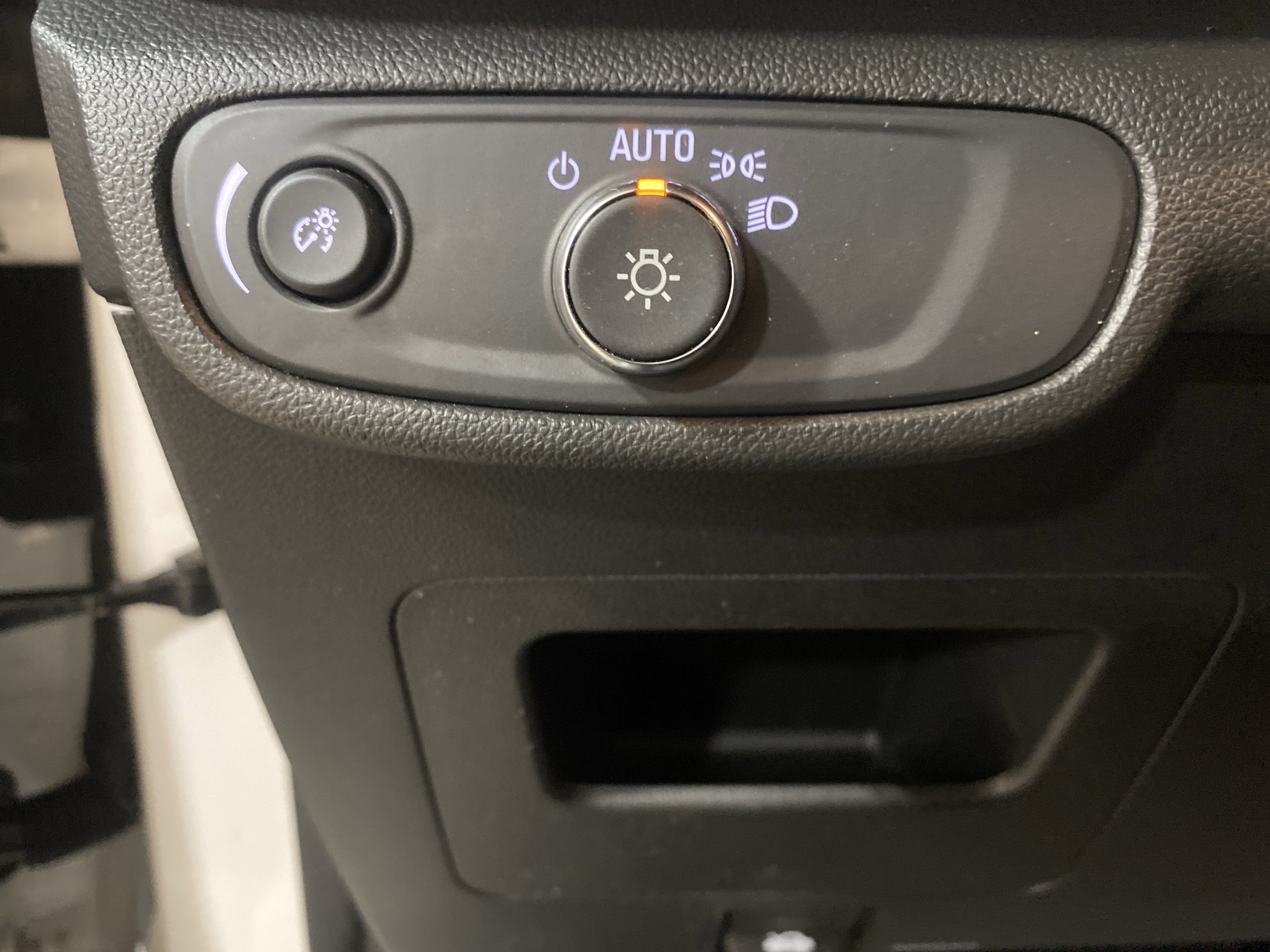 Used 2023 Chevrolet TrailBlazer LS AWD/4WD image 20