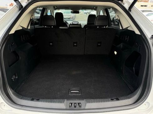 Used 2022 Ford Edge SEL w/ Convenience Package image 9