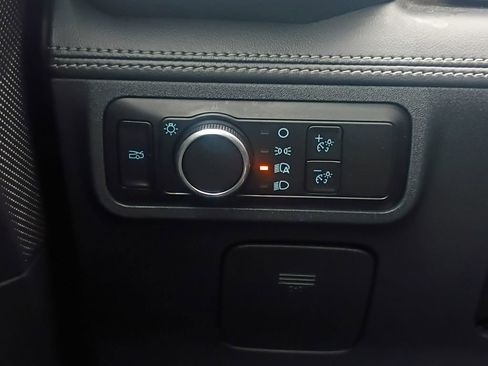 Used 2024 Ford Mustang Premium image 12