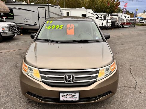 Used 2011 Honda Odyssey LX image 9