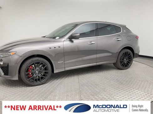 Used 2021 Maserati Levante S GranSport AWD/4WD image 6