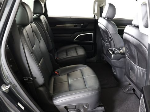 Used 2021 Kia Telluride EX w/ EX Premium Package image 39