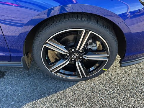 Used 2024 Honda Accord Sport image 34