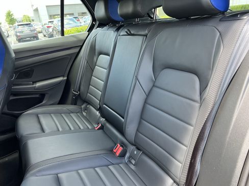 Used 2024 Volkswagen Golf R AWD/4WD image 32