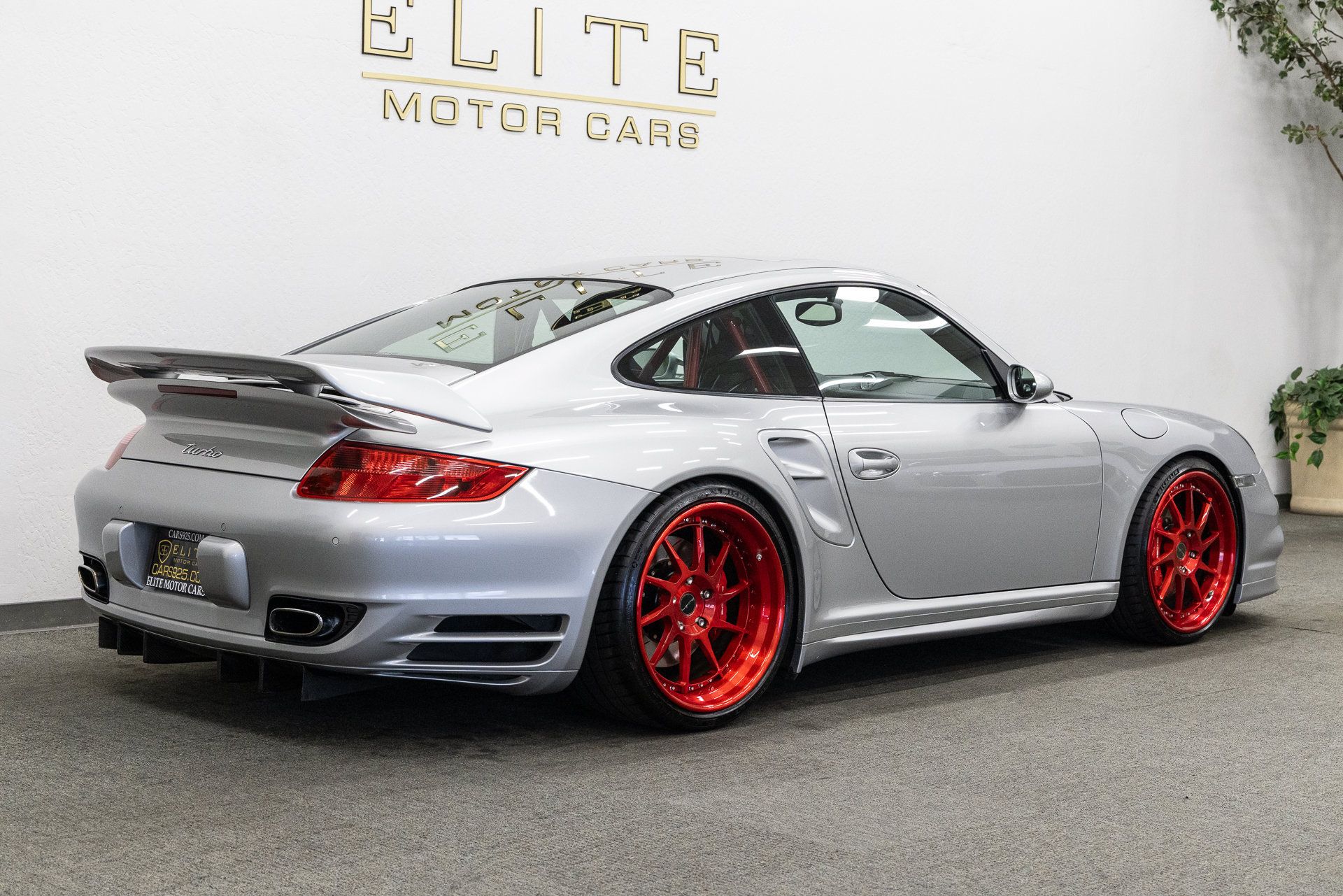 Used 2008 Porsche 911 Turbo AWD/4WD image 9