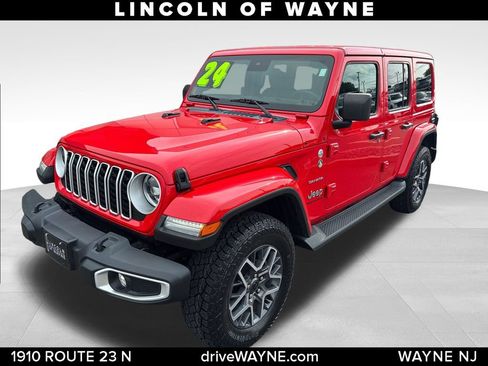 Used 2024 Jeep Wrangler Unlimited Sahara AWD/4WD image 1