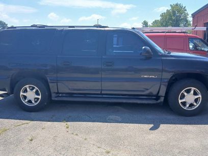 Used 2004 GMC Yukon XL Denali