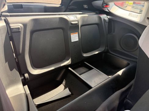 Used 2011 Honda CR-Z EX image 29