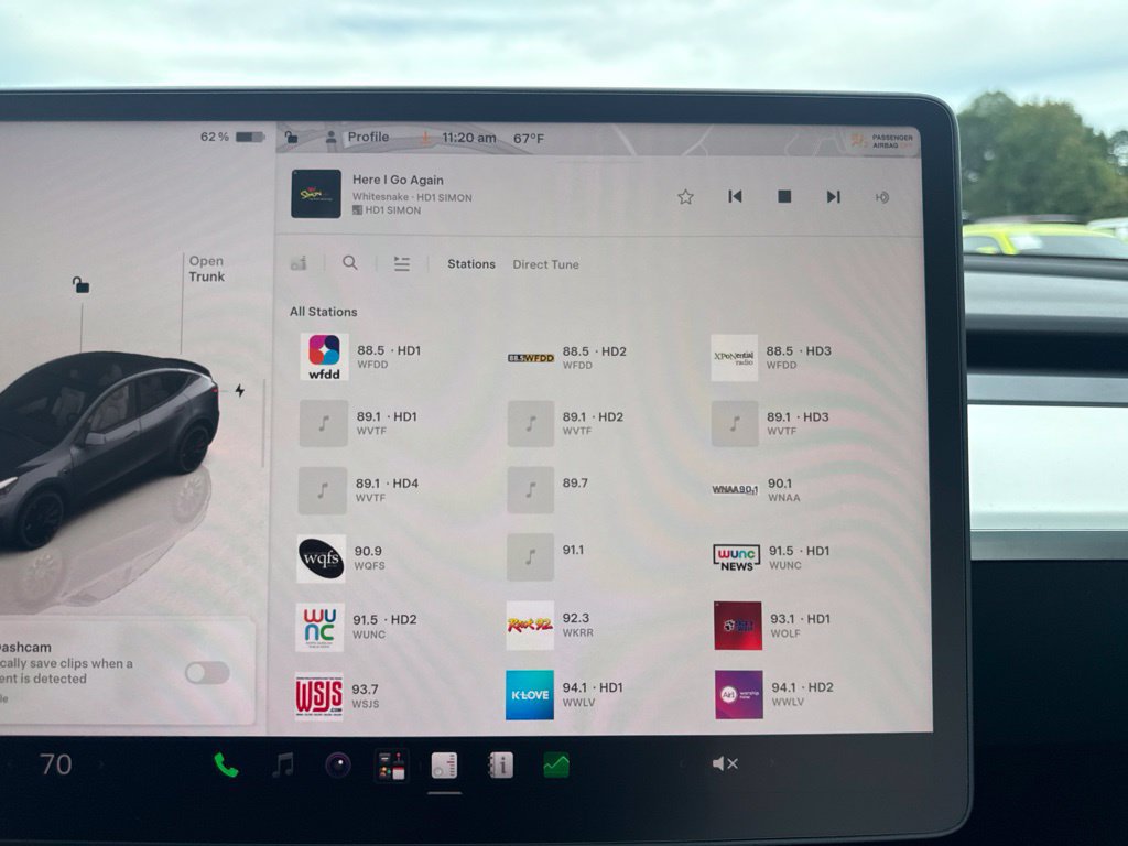 Used 2022 Tesla Model Y Performance AWD/4WD image 14