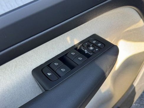 New 2026 Volvo XC40 B5 Plus w/ Protection Package Premier image 17