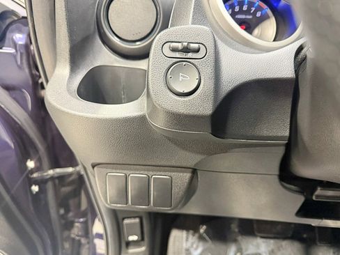 Used 2009 Honda Fit Sport image 12