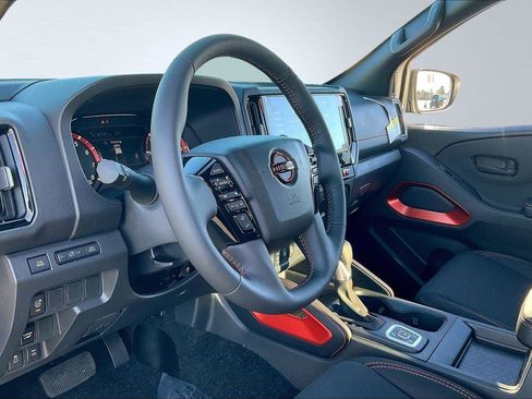 New 2026 Nissan Frontier PRO-4X w/ Tow Package AWD/4WD image 7