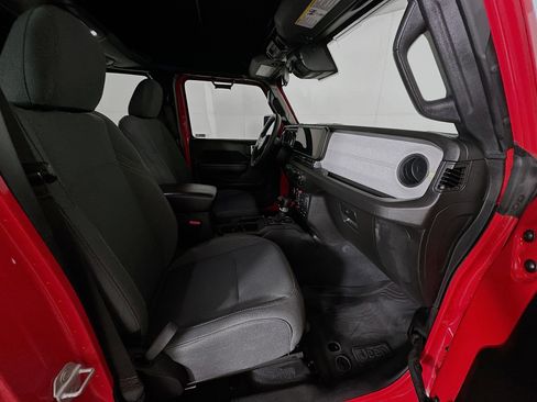 Used 2024 Jeep Gladiator Sport AWD/4WD image 30