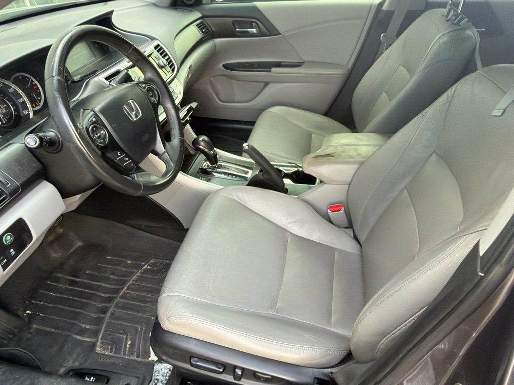 Used 2015 Honda Accord EX-L image 7
