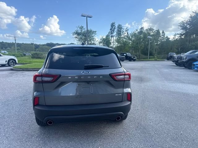 Used 2025 Ford Escape ST-Line Select AWD/4WD image 5