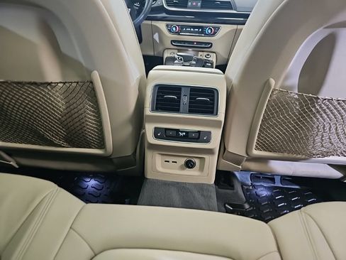 Used 2019 Audi Q5 2.0T Premium Plus AWD/4WD image 14