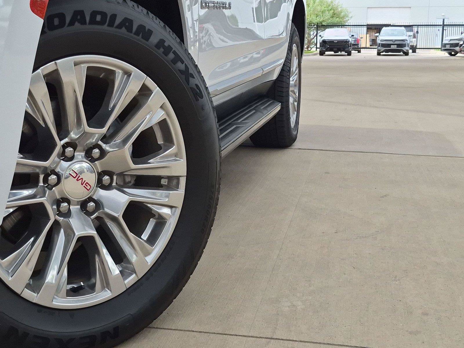 Used 2024 GMC Yukon Denali RWD image 7
