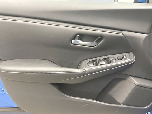 Used 2024 Nissan Sentra SV image 9