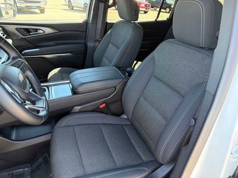 Used 2024 Chevrolet Traverse LT AWD/4WD image 26