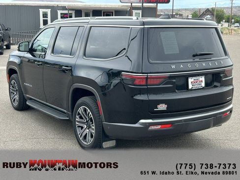 Used 2022 Jeep Wagoneer Series III w/ Convenience Group I AWD/4WD image 5