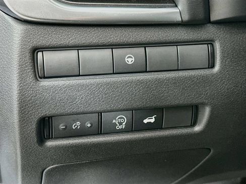 Certified 2023 Nissan Rogue SV w/ SV Premium B Package AWD/4WD image 16