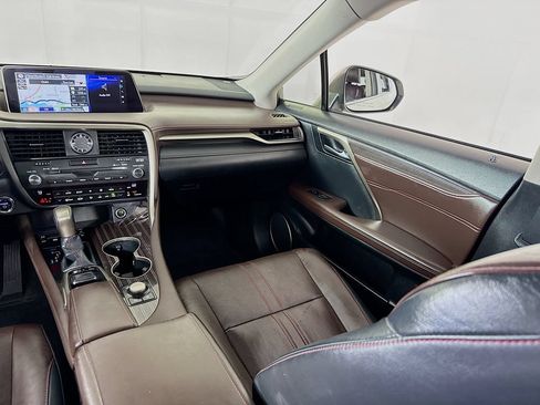 Used 2018 Lexus RX 450hL Luxury w/ Accessory Package AWD/4WD image 26