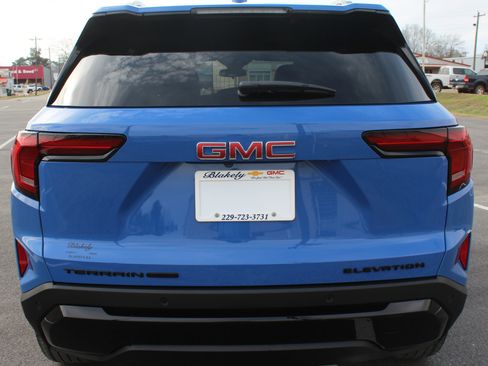 New 2025 GMC Terrain Elevation w/ Elevation Premium Package image 6