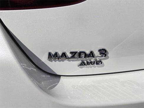 Used 2022 MAZDA MAZDA3 s image 4