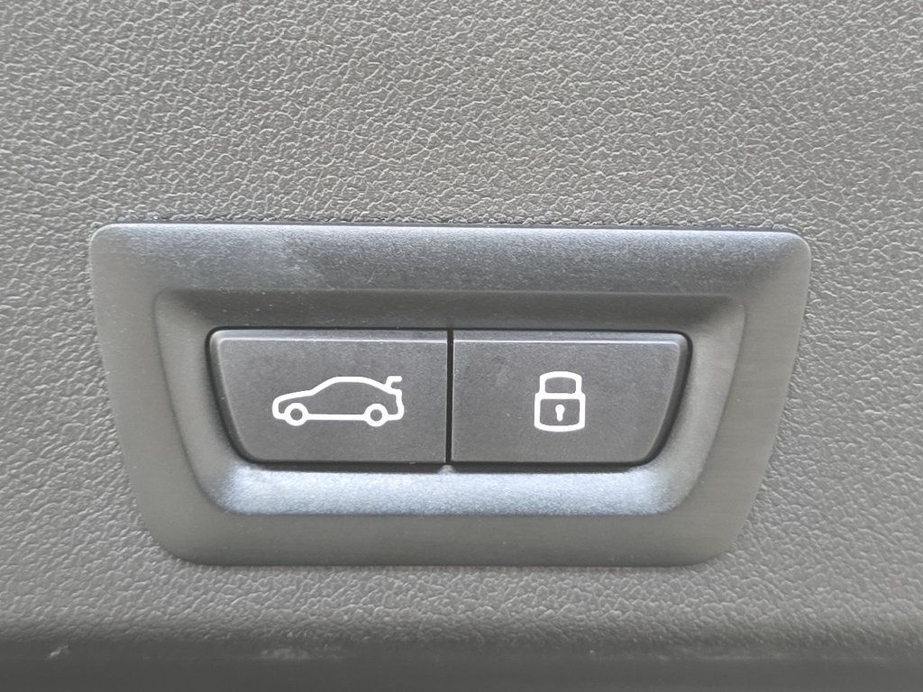 Certified 2023 BMW XM AWD/4WD image 22