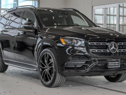 Used 2023 Mercedes-Benz GLS 580 4MATIC image 21