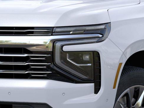 New 2026 Chevrolet Tahoe Premier w/ Sun And Tow Package AWD/4WD image 10