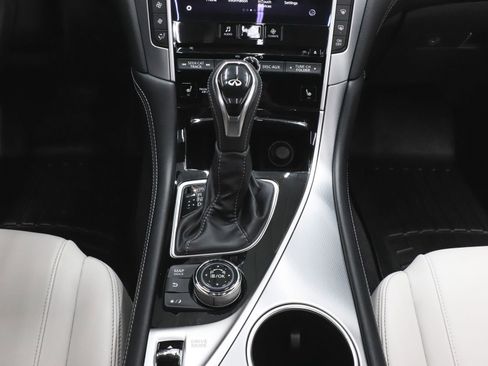 Used 2017 INFINITI Q60 w/ Premium Plus Package 3.0T image 36