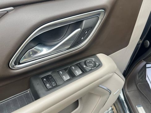 Used 2022 Chevrolet Tahoe Z71 image 27