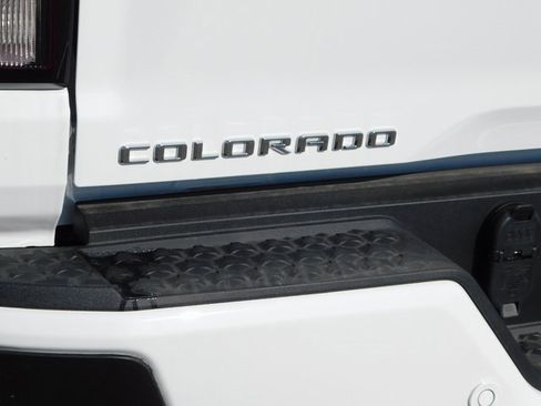 New 2025 Chevrolet Colorado LT w/ Advanced Trailering Package image 36