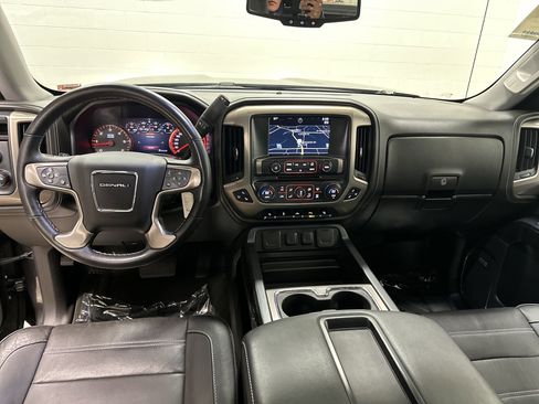 Used 2015 GMC Sierra 1500 Denali image 29