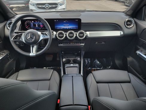 Used 2024 Mercedes-Benz GLB 250 image 15