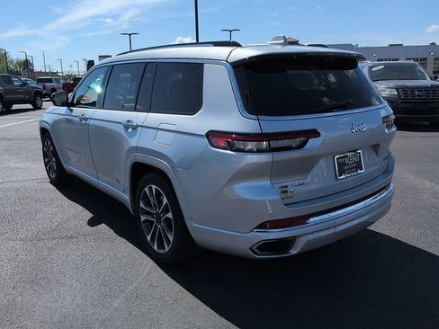 Used 2022 Jeep Grand Cherokee L Overland w/ Luxury Tech Group IV image 5