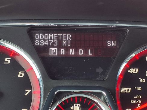 Used 2015 GMC Acadia SLE image 16