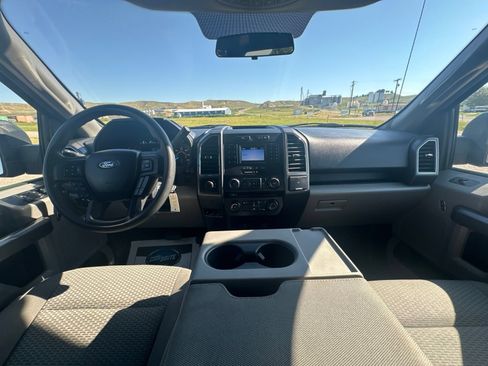 Used 2018 Ford F150 XLT AWD/4WD image 21