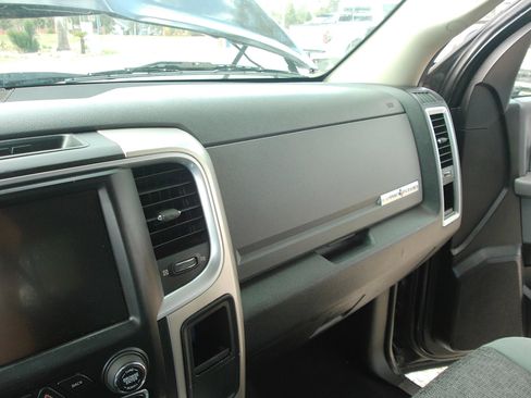 Used 2016 RAM 1500 Lone Star RWD image 18