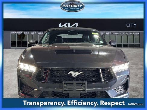 Used 2024 Ford Mustang GT Premium image 2