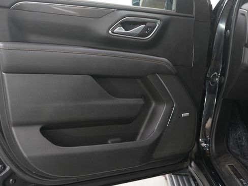 Used 2022 GMC Yukon AT4 w/ AT4 Premium Package AWD/4WD image 22