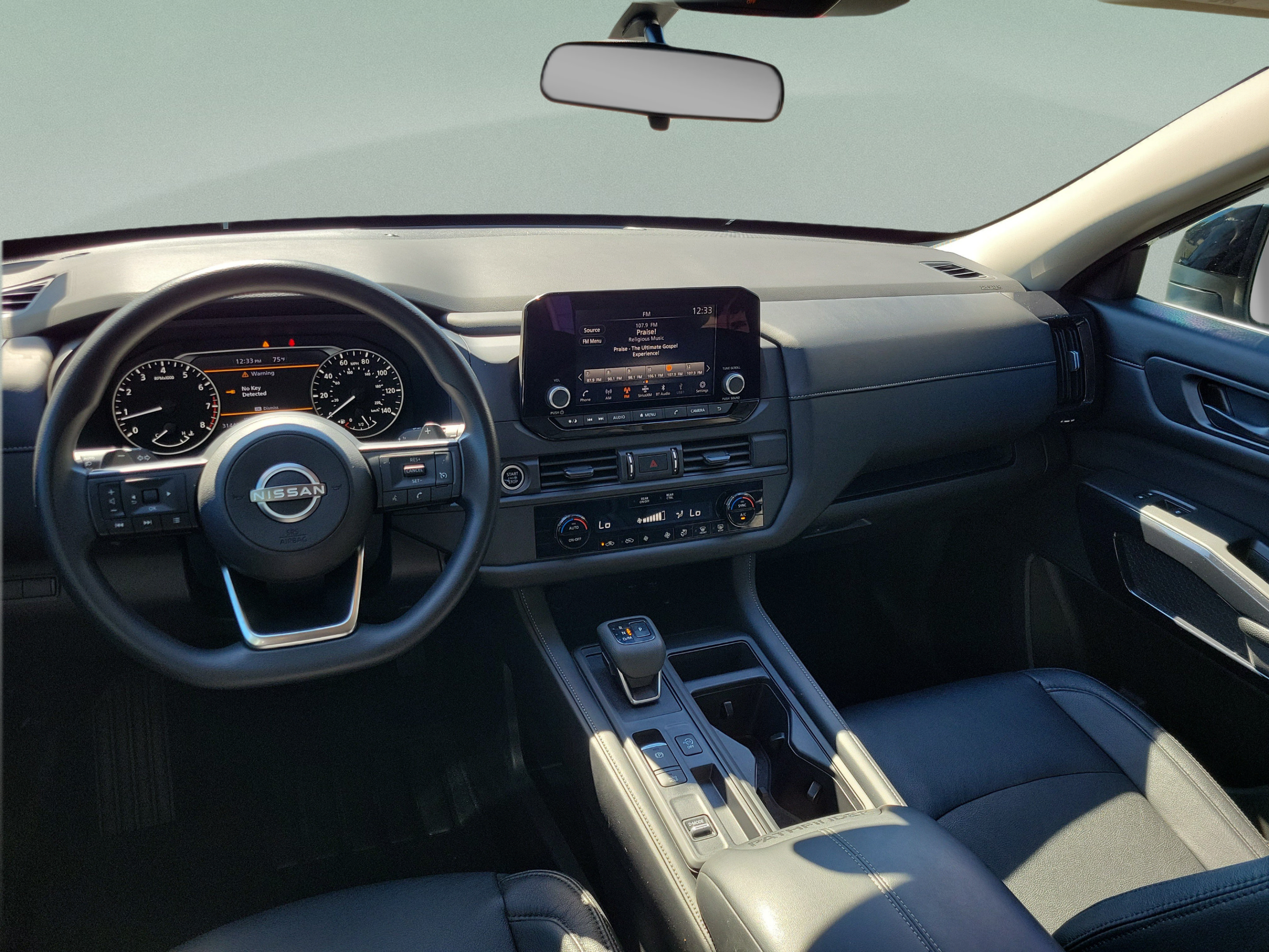 Certified 2024 Nissan Pathfinder S w/ Cargo Package FWD image 9