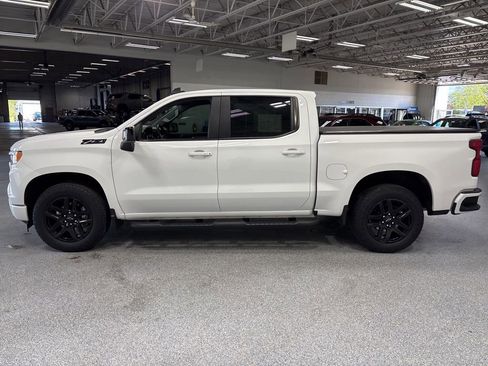 Used 2023 Chevrolet Silverado 1500 RST AWD/4WD image 4
