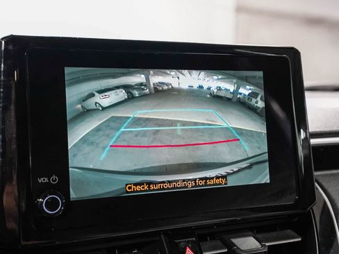 Certified 2025 Toyota Corolla Cross AWD Hybrid image 26
