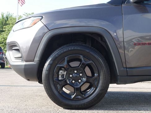 Used 2024 Jeep Compass Trailhawk AWD/4WD image 13