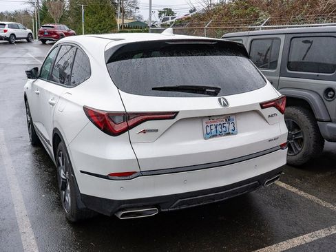 Used 2023 Acura MDX A-Spec image 4