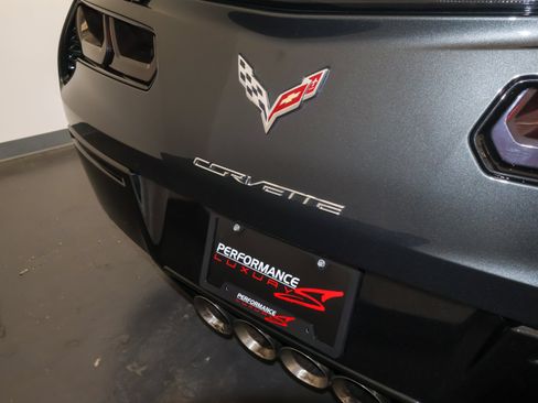 Used 2019 Chevrolet Corvette Stingray Convertible Z51 2LT RWD image 39