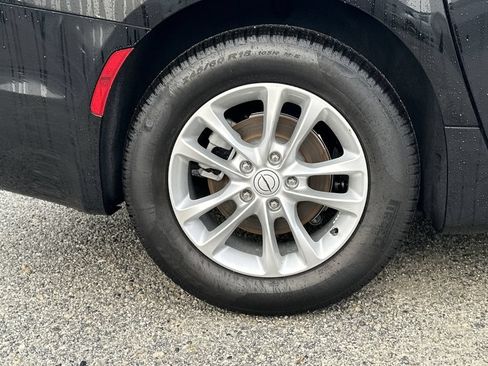 New 2026 Chrysler Pacifica Select FWD image 15